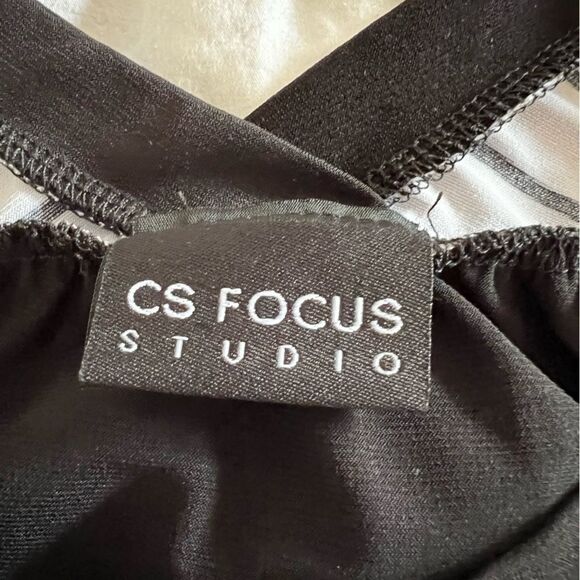CS Focus Studio Blouse - Picture 3 of 3